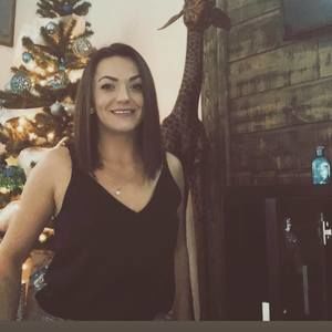 Meet your Posher, Elvissa